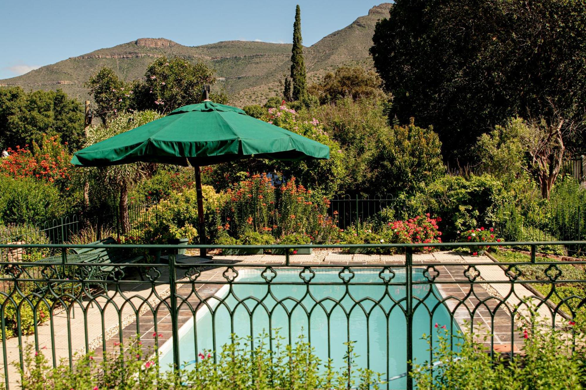 4 Rothman Street B&B Graaff Reinet Exterior photo
