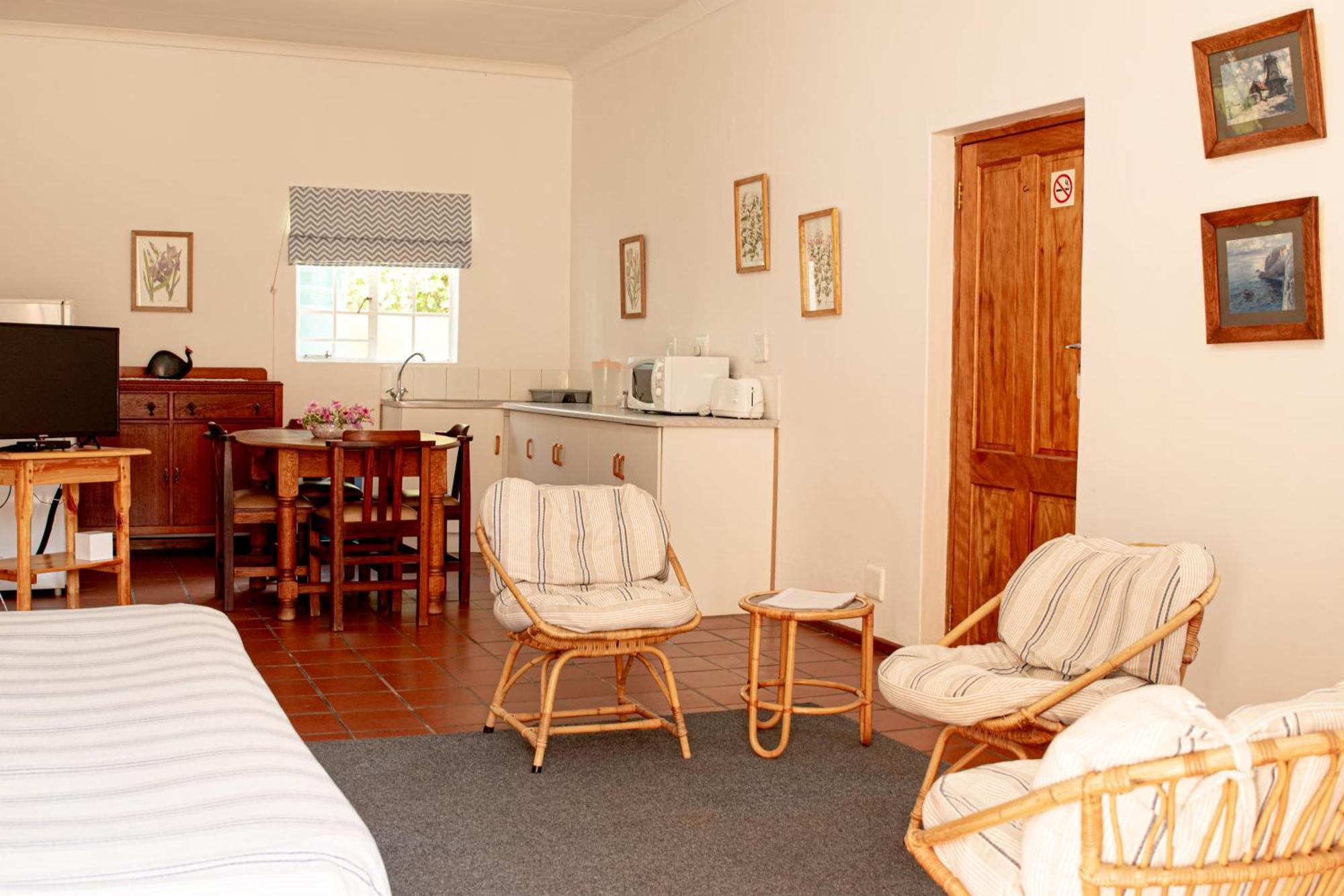 4 Rothman Street B&B Graaff Reinet Exterior photo