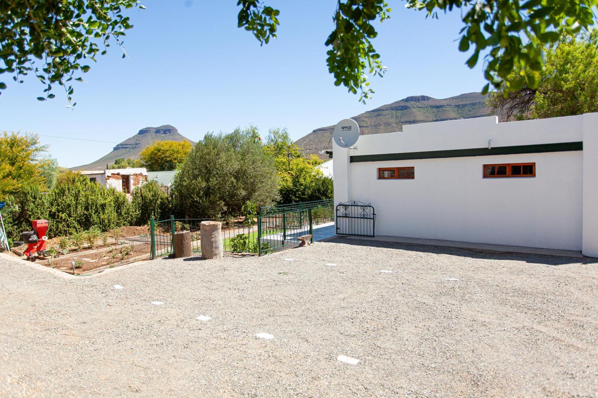 4 Rothman Street B&B Graaff Reinet Exterior photo